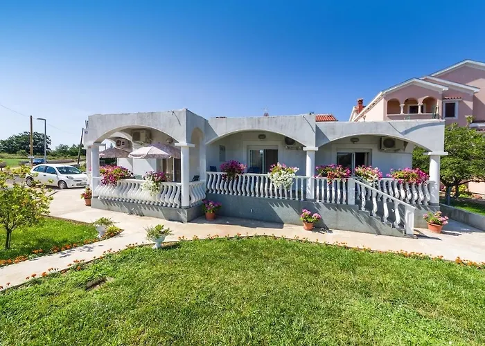 Apartments With A Parking Space Zaton, Zadar - 15000
