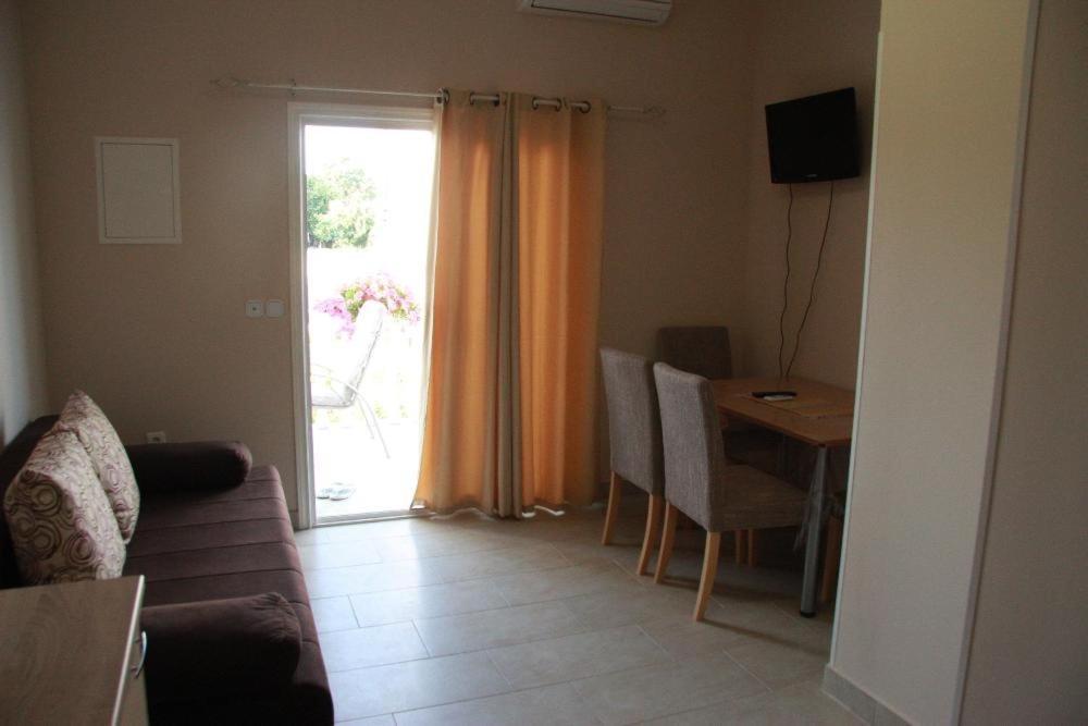Apartma With A Parking Space Zaton, Zadar - 15000